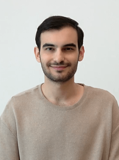 Misha Gurevich explicando